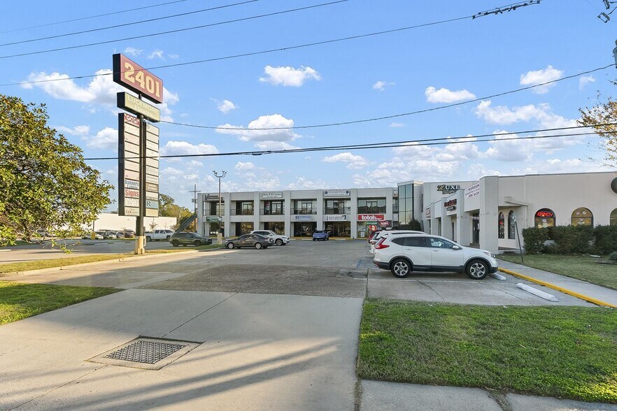 2401 Veterans Memorial Blvd, Kenner, LA for sale - Building Photo - Image 1 of 1