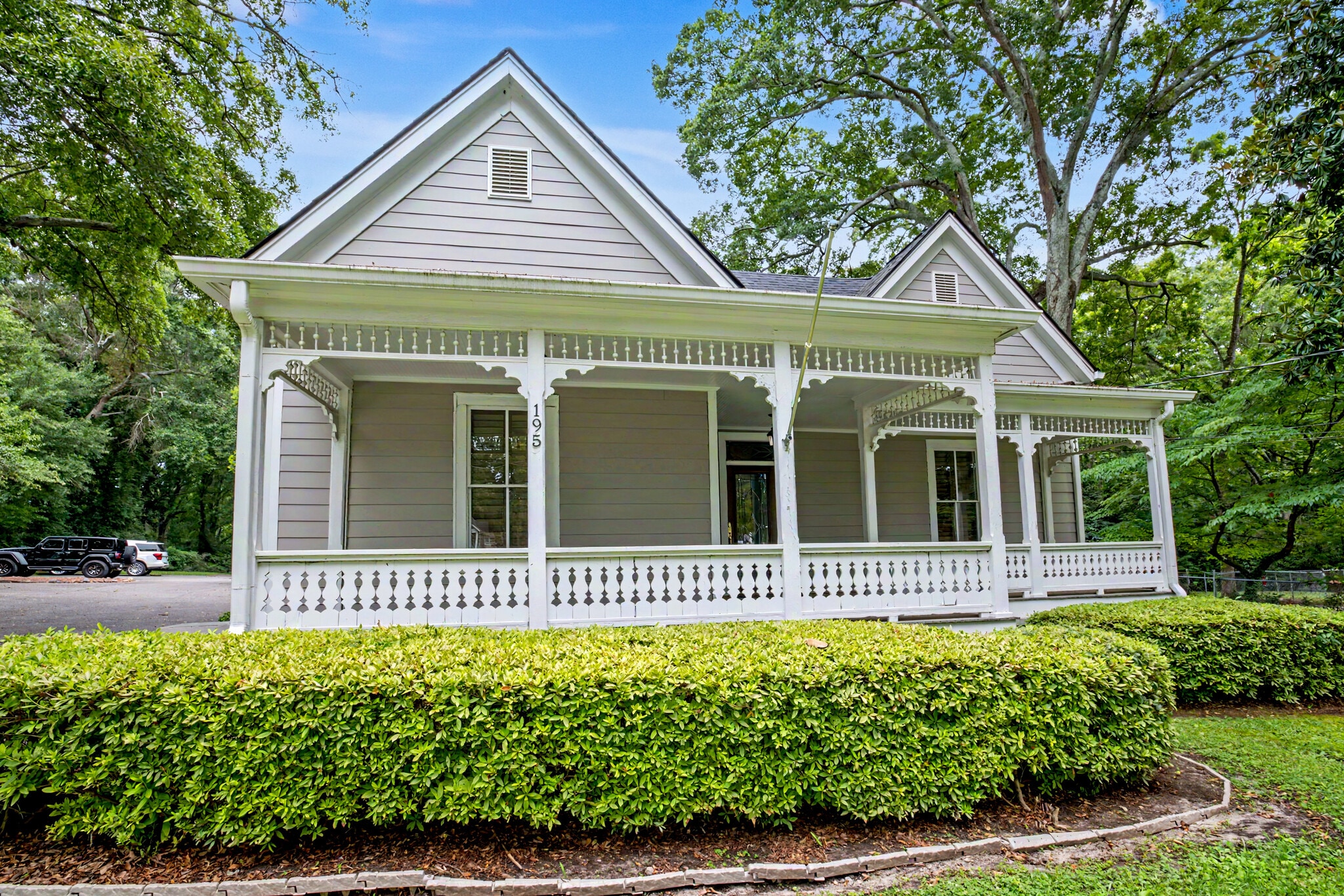 195 N Jeff Davis Dr, Fayetteville, GA for sale Building Photo- Image 1 of 37