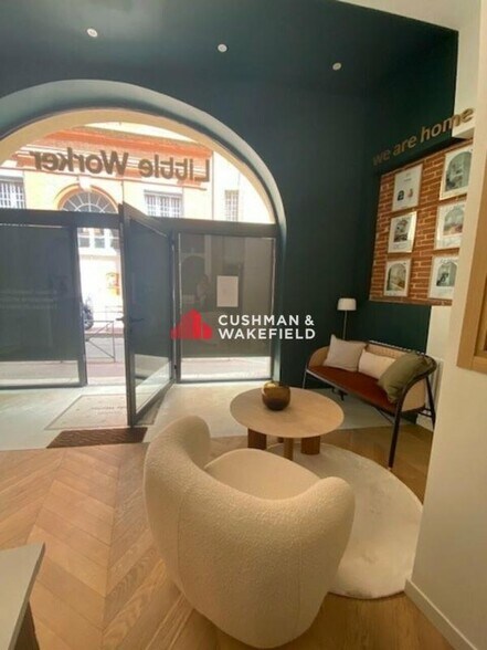 15 Rue Pharaon, Toulouse for lease - Interior Photo - Image 3 of 12