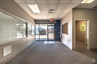 4800 W Maple St, Wichita, KS for lease Interior Photo- Image 2 of 5