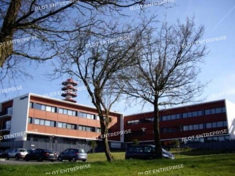 Rue Faraday Ampere A, Saint-Herblain à louer - Photo du bâtiment - Image 1 de 3