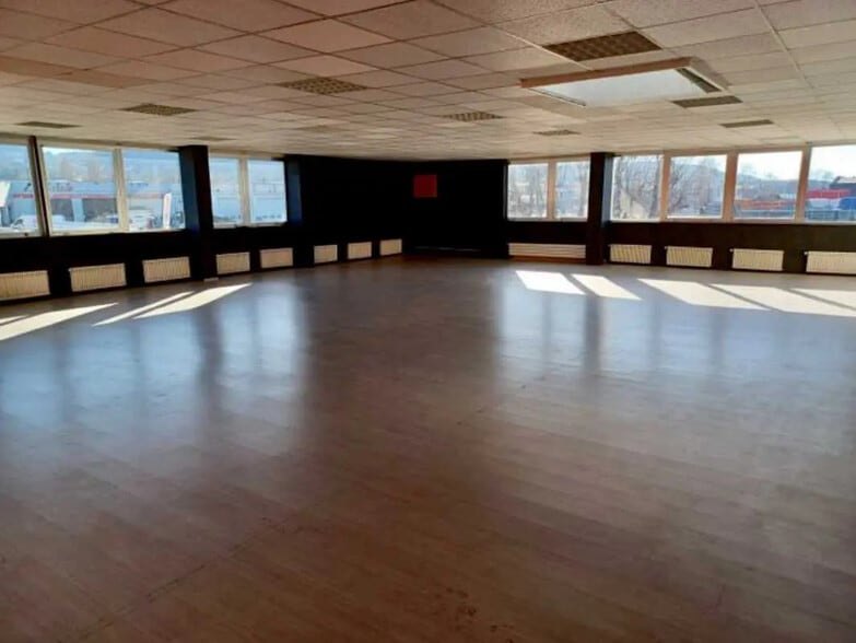 Bureau dans Sotteville-lès-Rouen à louer - Photo intérieure - Image 2 de 10