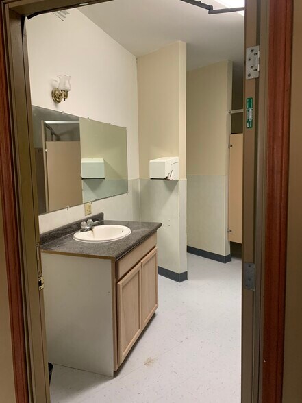 6017 Magee Rd, Canisteo, NY à vendre - Photo intérieure - Image 2 de 16