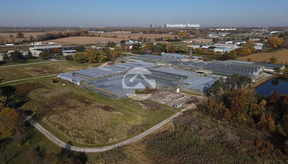 909 Lemoyne Rd, Northwood, OH for sale - Building Photo - Image 1 of 6