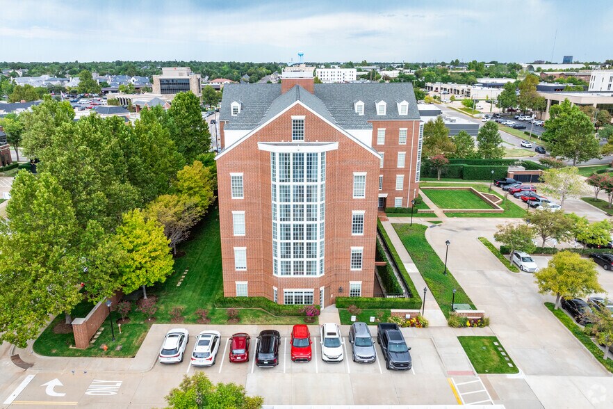 6300 N Classen Blvd, Oklahoma City, OK for sale - Aerial - Image 3 of 6