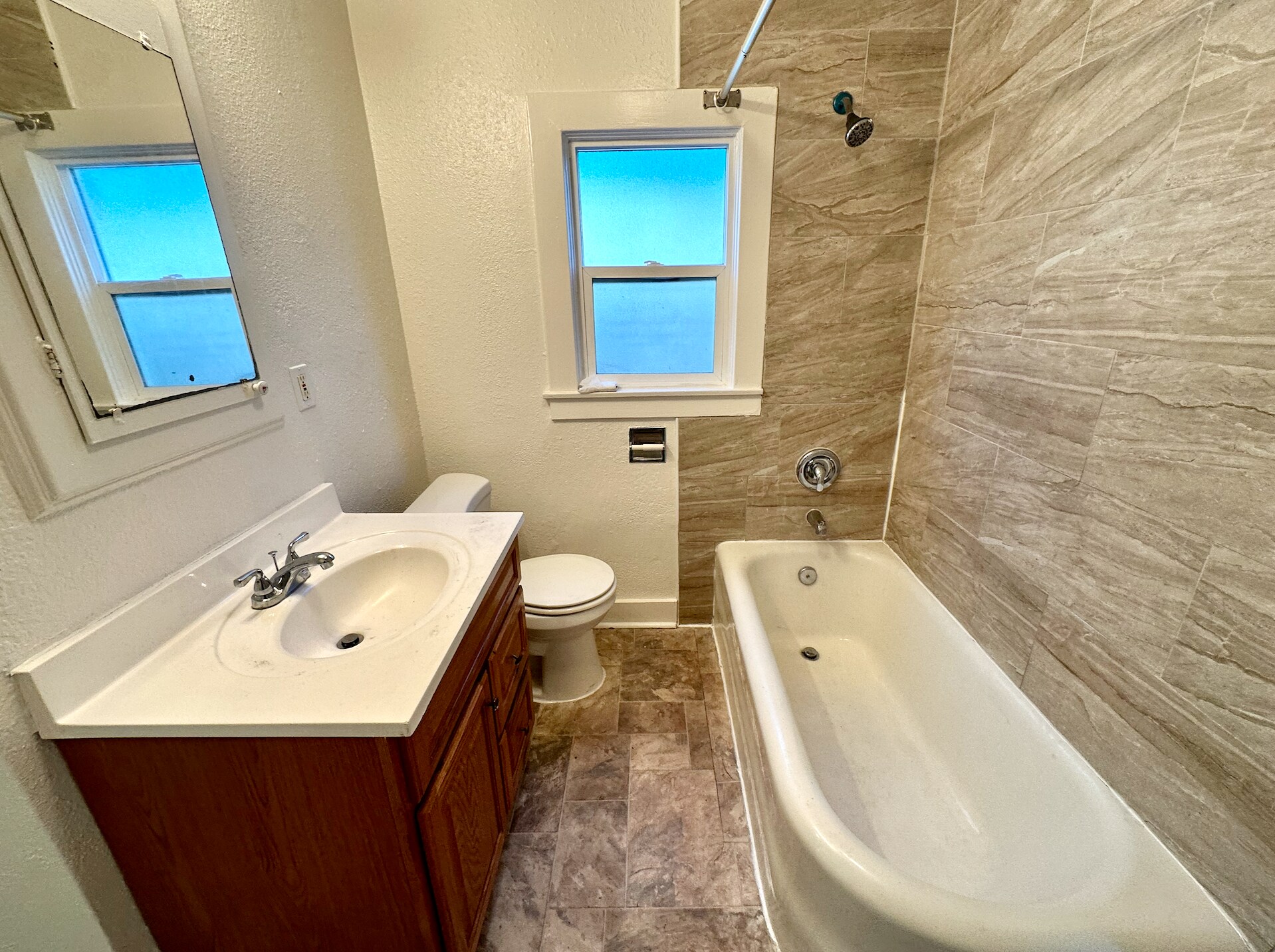 320-322 Evans Ave, Vallejo, CA à vendre Photo du bâtiment- Image 1 de 1