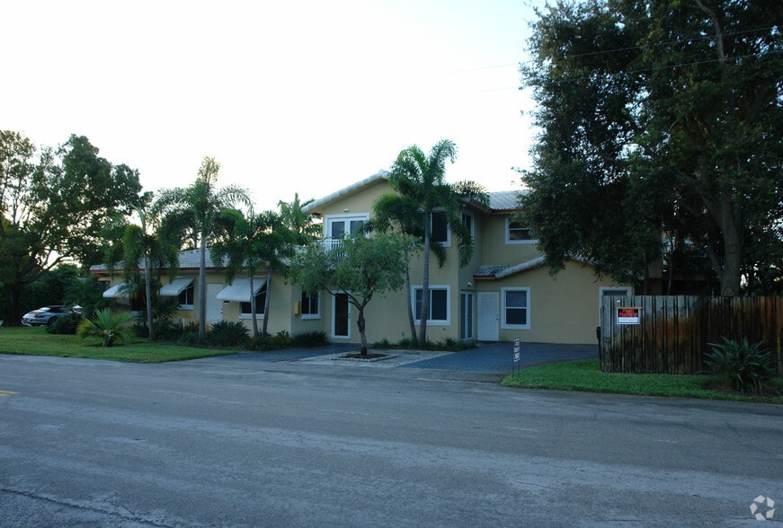 749 NE 16th Ave, Fort Lauderdale, FL for sale - Building Photo - Image 2 of 30