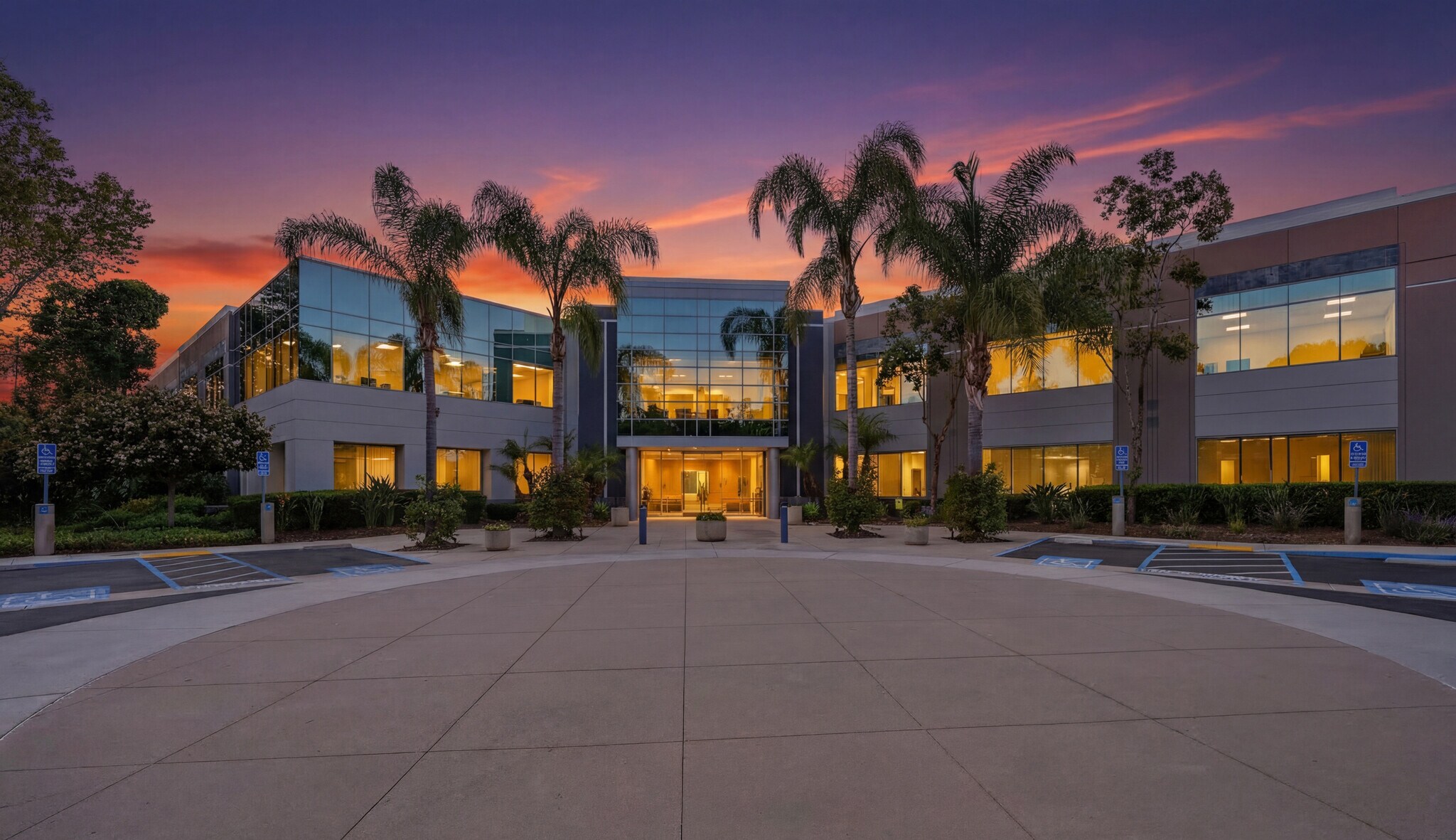 6005 Hidden Valley Rd, Carlsbad, CA à louer Photo principale- Image 1 de 17