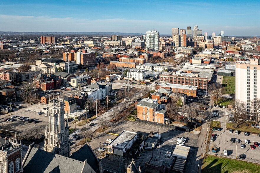 Value-Add Multifamily Portfolio portefeuille de 4 propriétés à vendre sur LoopNet.ca - Photo du bâtiment - Image 2 de 9