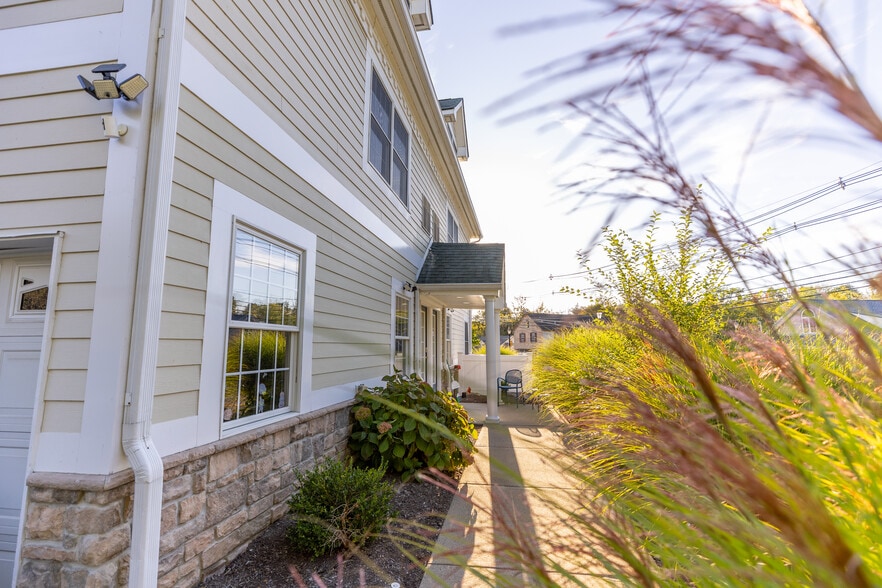 The Pointe at Sparta, NJ portfolio of 2 properties for sale on LoopNet.ca - Building Photo - Image 3 of 33
