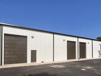 Plus de détails pour 208 14th St N, Saint Petersburg, FL - Industriel à louer