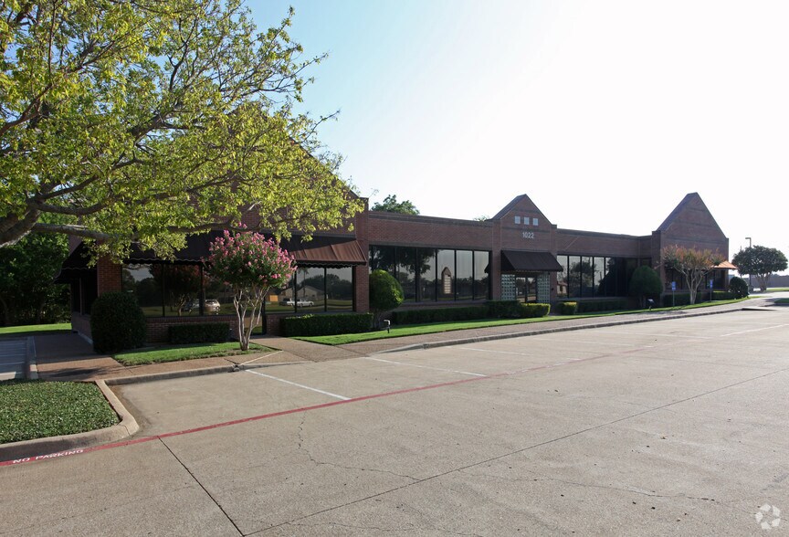 1022 S Greenville Ave, Allen, TX à vendre - Photo du bâtiment - Image 3 de 4