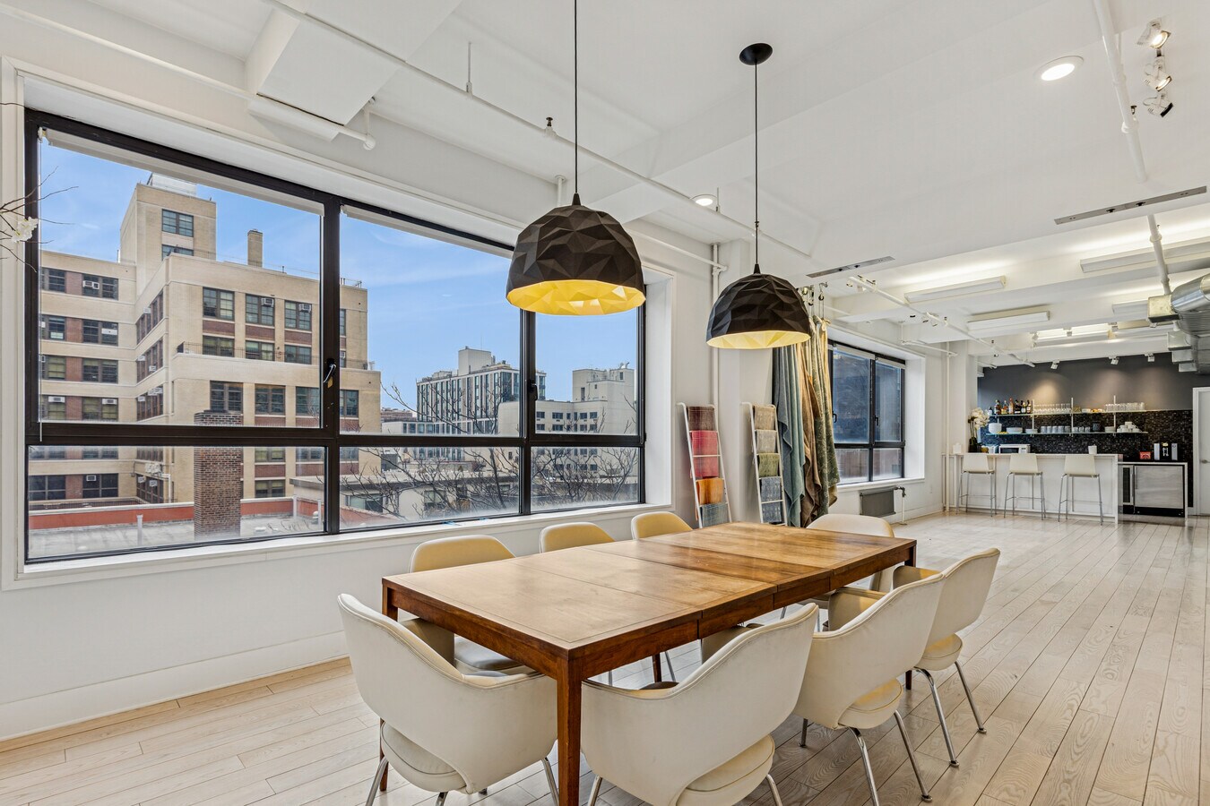 236 W 26th St, New York, NY 10001 - Unité 801 - - Photo intérieure - Image 1 of 9