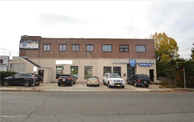 Plus de détails pour 11 Prospect Ave, Hewlett, NY - Bureau, Industriel à louer