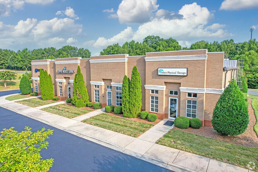 1630 Campus Park Dr, Monroe, NC à louer - Photo du bâtiment - Image 2 de 16