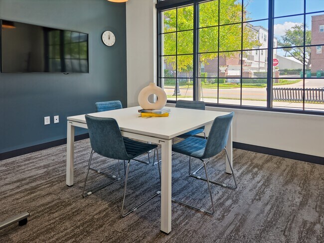 Plus de détails pour 504 W Plant St, Winter Garden, FL - Coworking à louer