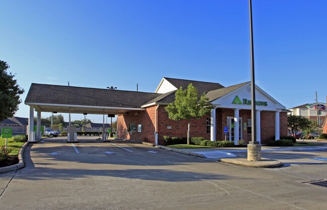 Plus de détails pour 2624 Mchard Rd, Pearland, TX - Commerce de détail à louer