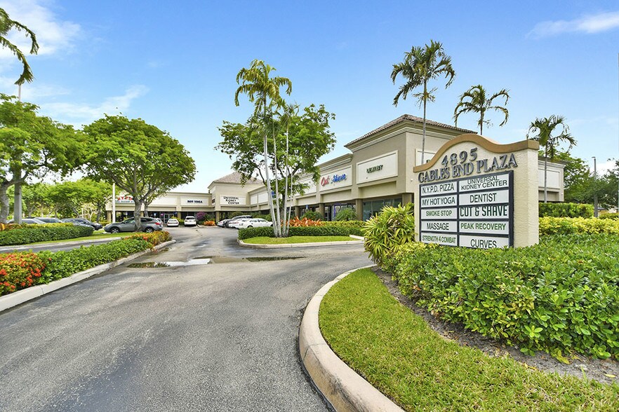 4895 Windward Passage Dr, Boynton Beach, FL à louer - Photo du bâtiment - Image 2 de 9