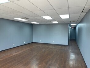2680 Trenton Rd, Clarksville, TN for lease Interior Photo- Image 2 of 4