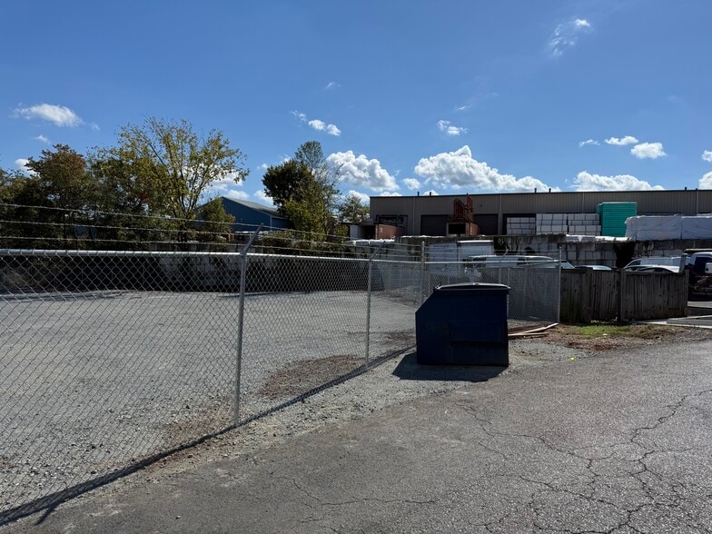 8395 Euclid Ave, Manassas Park, VA for lease - Aerial - Image 2 of 8