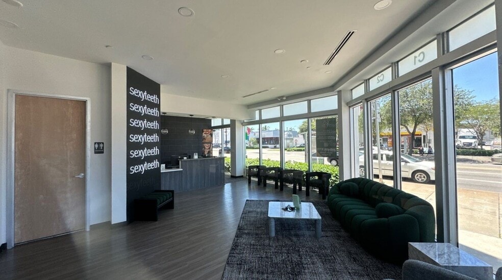 8101 Biscayne Blvd, Miami, FL for sale - Interior Photo - Image 2 of 12