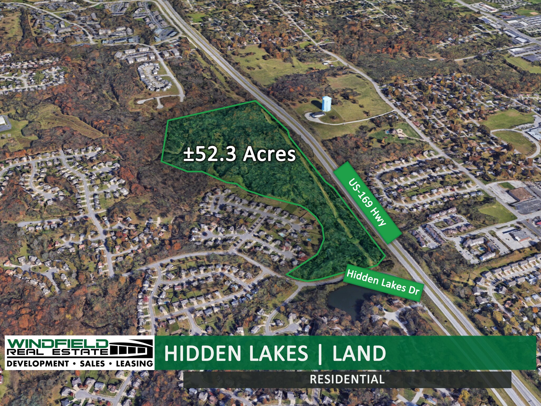900 NW Hidden Lake Dr, Kansas City, MO à vendre Aérien- Image 1 de 2