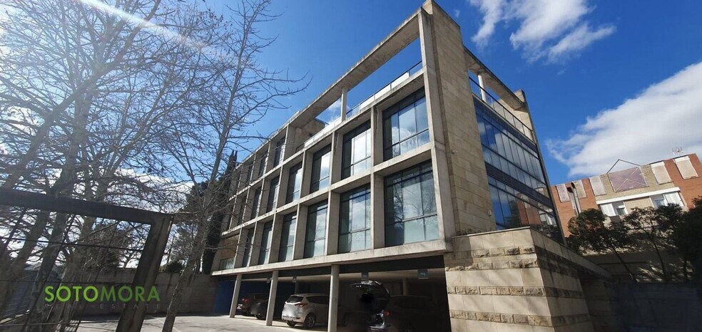 Bureau dans Madrid, Madrid à louer - Photo du bâtiment - Image 3 de 10