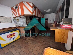 Commerce de détail dans Cáceres, Cáceres à vendre Photo intérieure- Image 2 de 8