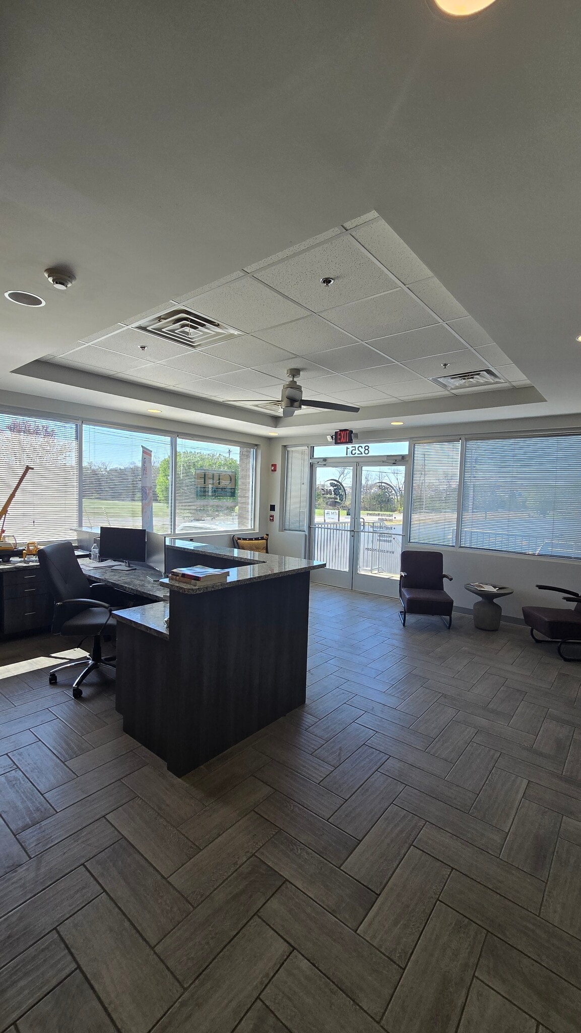 8251 Eastgate Blvd, Mount Juliet, TN for lease Interior Photo- Image 1 of 6