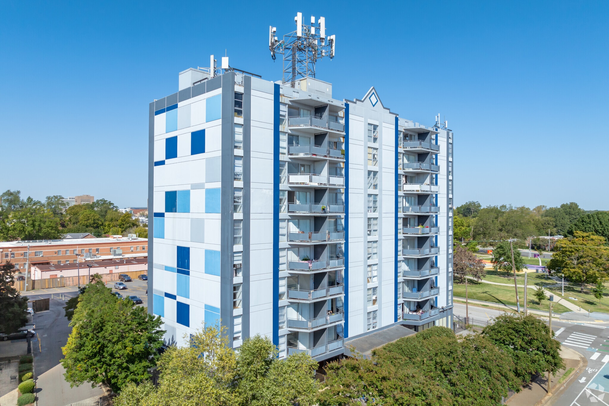 750 Adams Ave, Memphis, TN for sale Primary Photo- Image 1 of 23