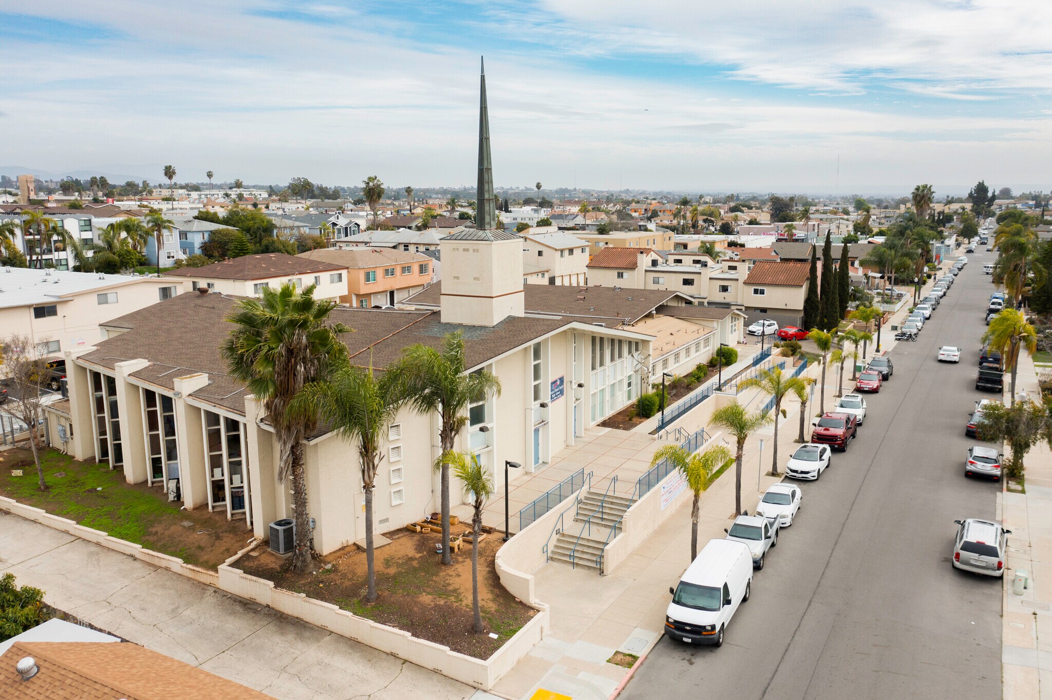 4481 Estrella Ave, San Diego, CA à vendre Photo principale- Image 1 de 25