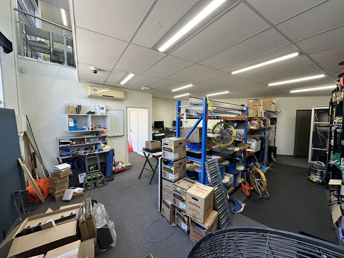 9 Woolboard Rd, Port Melbourne, VIC 3207 - Unit 11 - - Interior Photo - Image 2 of 7