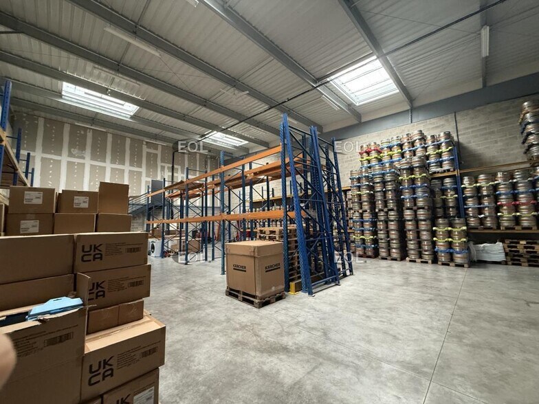 Flex in Bussy-Saint-Georges for lease - Building Photo - Image 1 of 13
