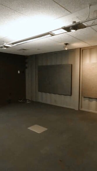 901 S Flower St, Los Angeles, CA à louer - Vidéo sur l’inscription commerciale - Image 2 de 8