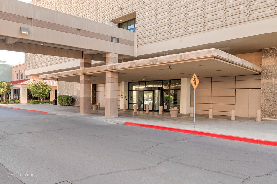 3634 S Maryland Pky, Las Vegas, NV à louer - Photo du bâtiment - Image 3 de 22