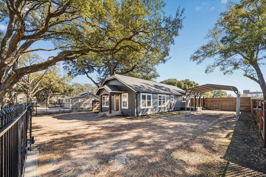 5235 E 5th St, Katy, TX à vendre - Photo du bâtiment - Image 2 de 36
