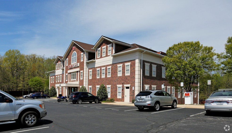 4310-4320 Prince William Pky, Woodbridge, VA for lease - Building Photo - Image 2 of 4