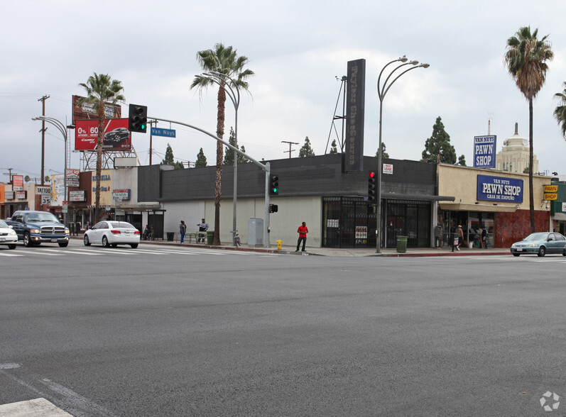 6378 Van Nuys Blvd, Van Nuys, CA à vendre - Photo principale - Image 1 de 1