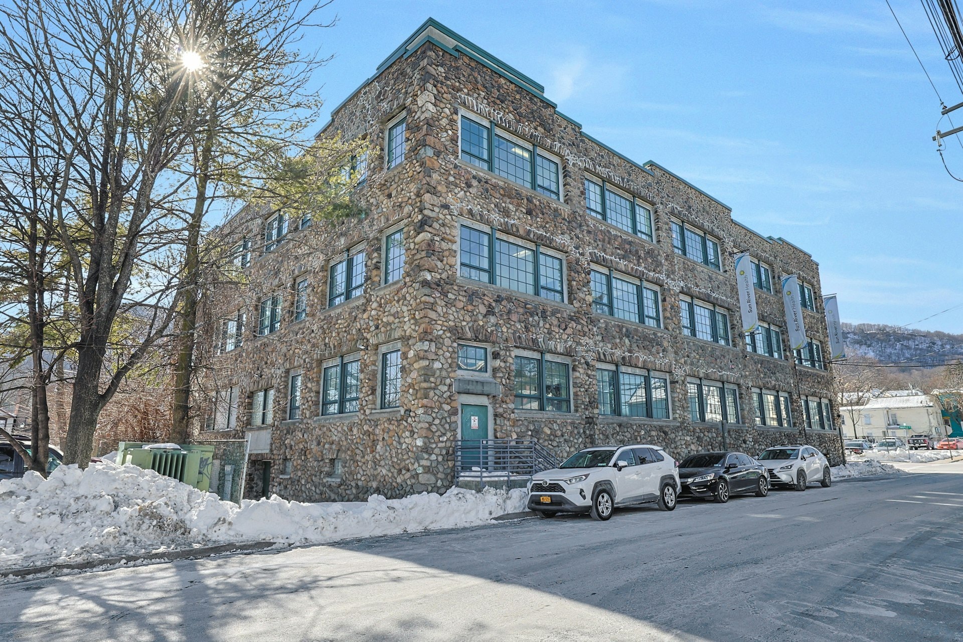 31 W Broad St, Haverstraw, NY à louer Photo du bâtiment- Image 1 de 51