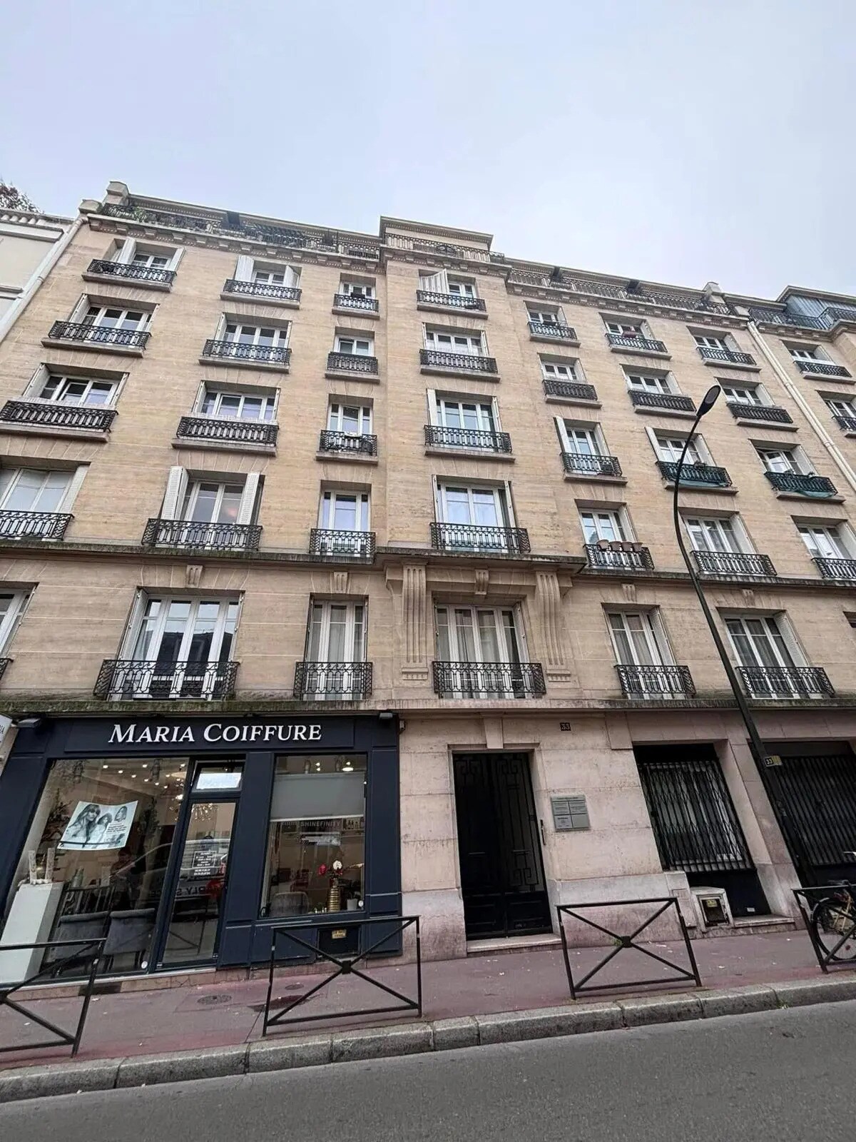 Office in Levallois-Perret for lease Building Photo- Image 1 of 5
