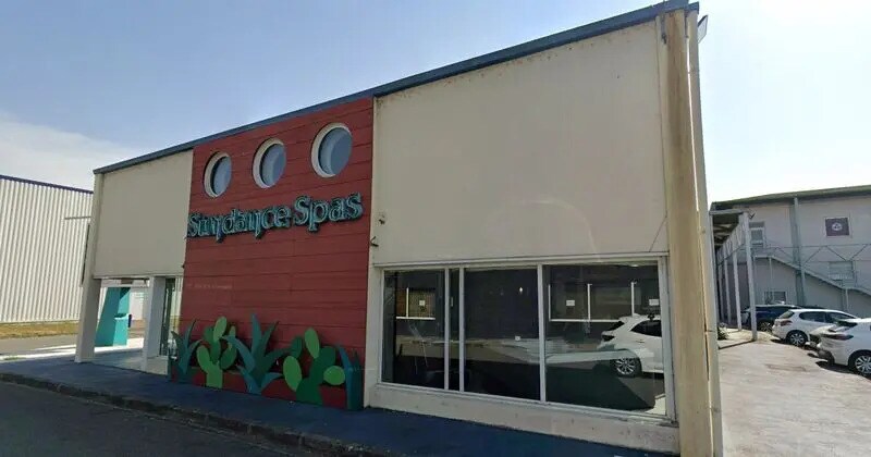 Retail in Portet-sur-Garonne for lease - Building Photo - Image 2 of 4