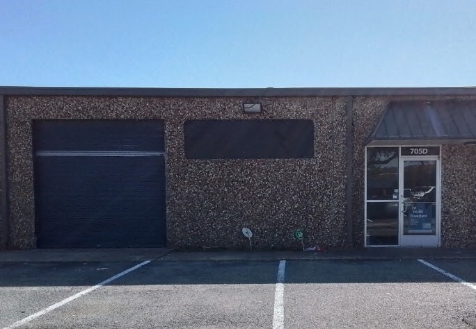 605 S Sherman St, Richardson, TX for lease Building Photo- Image 1 of 3