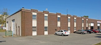 Plus de détails pour 29-35 Jules Ct, Holbrook, NY - Industriel à louer