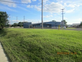 416 Green Ln, Bristol, PA for lease - Building Photo - Image 3 of 8