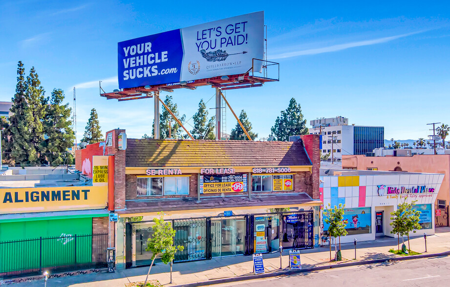 14416 Victory Blvd, Van Nuys, CA à louer - Photo du bâtiment - Image 1 de 8