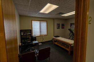 833 E 16th St, Holland, MI à louer Photo intérieure- Image 1 de 17