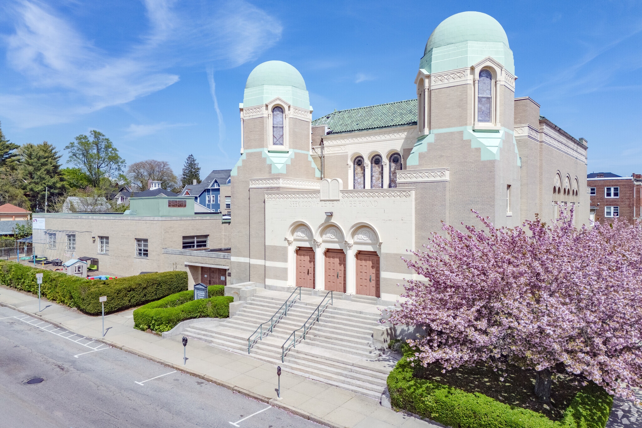 385 High St, Fall River, MA for lease Primary Photo- Image 1 of 5