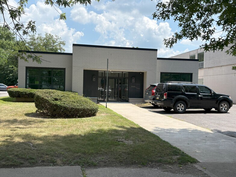 385 Wyoming Ave, Kingston, PA à louer - Photo du bâtiment - Image 3 de 3