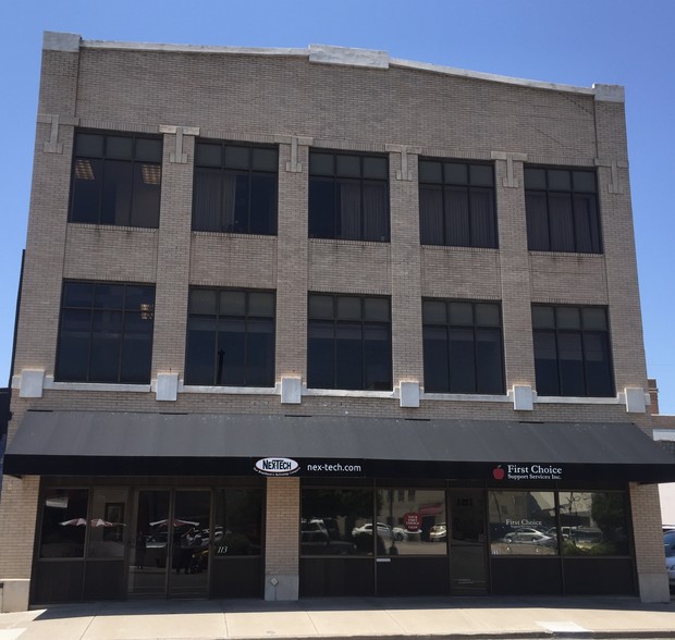 117 N 7th St, Salina, KS for lease - Primary Photo - Image 1 of 5