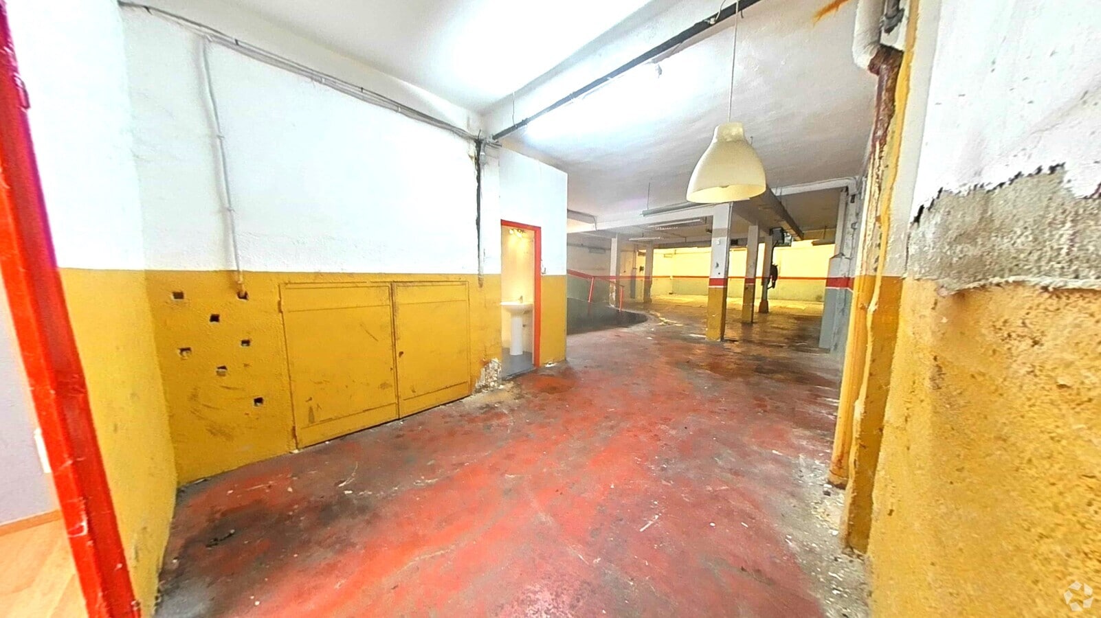 Madrid, MAD 28047 - Unit Puerta 01 - - Interior Photo - Image 2 of 7